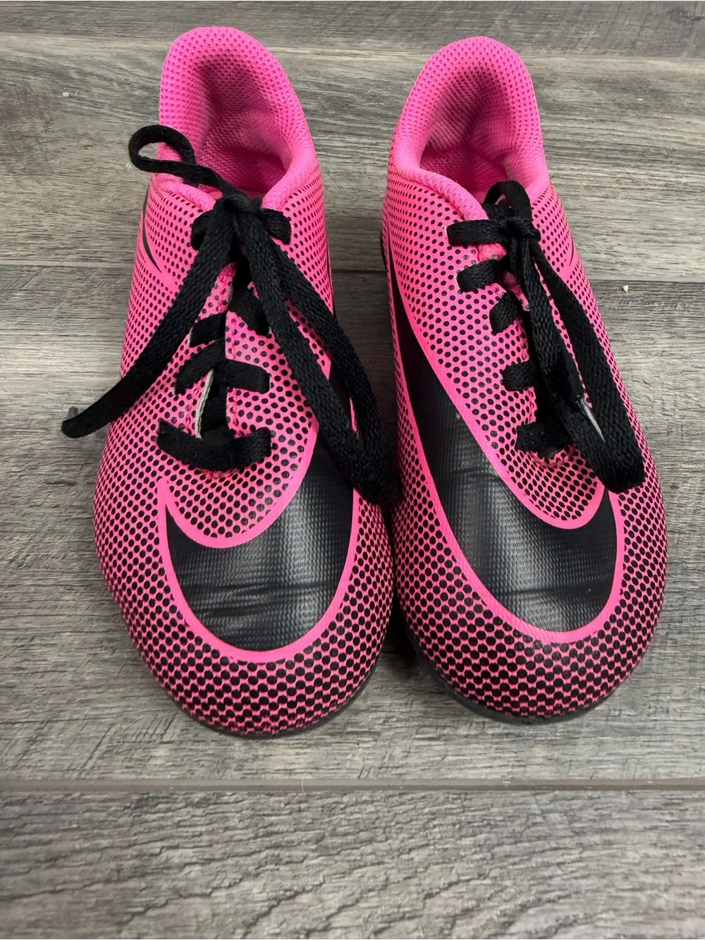 Nike‎ Kids Pink Soccer Cleats